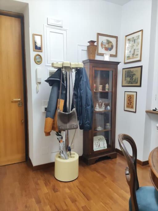 Colosseo Vintage Apartment Roma Esterno foto